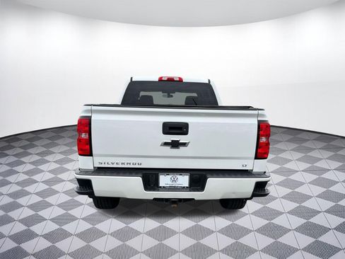 Used 2018 Chevrolet Silverado 1500 LT w/ All Star Edition image 10