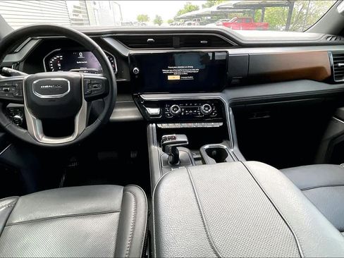 Used 2023 GMC Sierra 1500 Denali w/ Denali Reserve Package image 15
