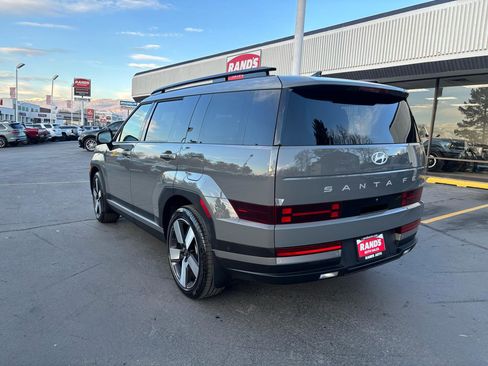 Used 2025 Hyundai Santa Fe Limited image 11