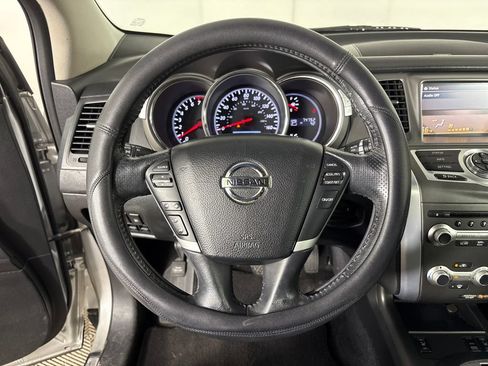 Used 2011 Nissan Murano SL AWD/4WD image 19