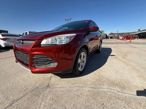 Used 2016 Ford Escape SE image 8
