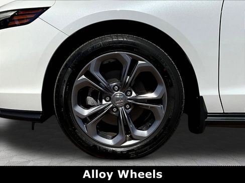 Used 2023 Honda Accord EX image 32