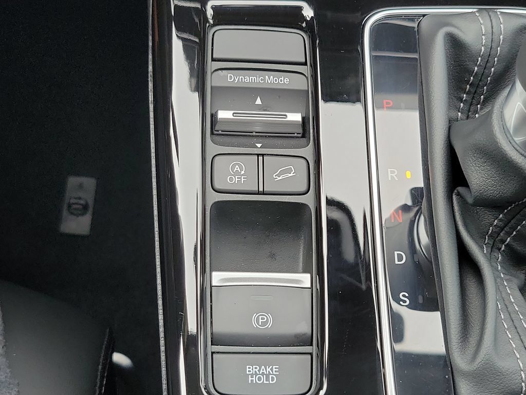 Certified 2025 Acura ADX FWD image 29
