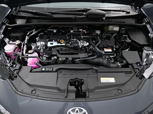 New 2026 Toyota Prius XLE image 15