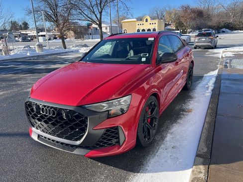 Used 2025 Audi RS Q8 performance image 46