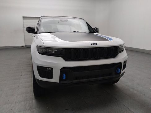 Used 2022 Jeep Grand Cherokee Trailhawk w/ Luxury Tech Group III AWD/4WD image 14