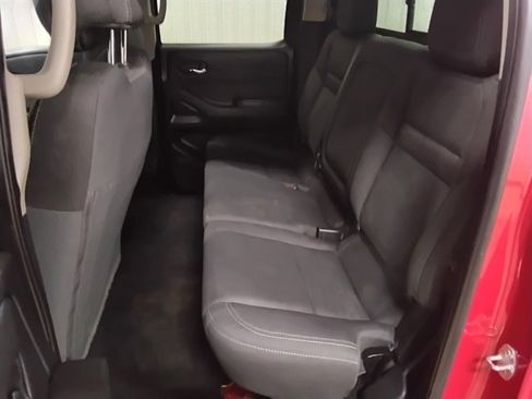 Used 2023 Nissan Frontier SV w/ SV Convenience Package image 12