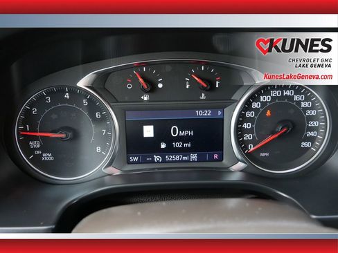 Used 2023 GMC Acadia SLT AWD/4WD image 32