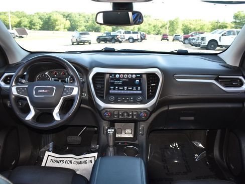 Used 2019 GMC Acadia SLT AWD/4WD image 4