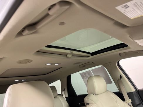 Used 2018 Buick Enclave Premium image 6