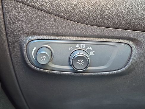 Certified 2024 Chevrolet Equinox RS image 22