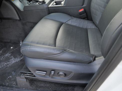 Used 2024 Toyota Tacoma TRD Off-Road image 20