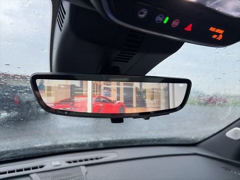 Used 2025 Buick Enclave Avenir w/ Super Cruise Package image 10