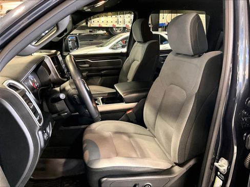 Used 2021 RAM 1500 Big Horn image 10