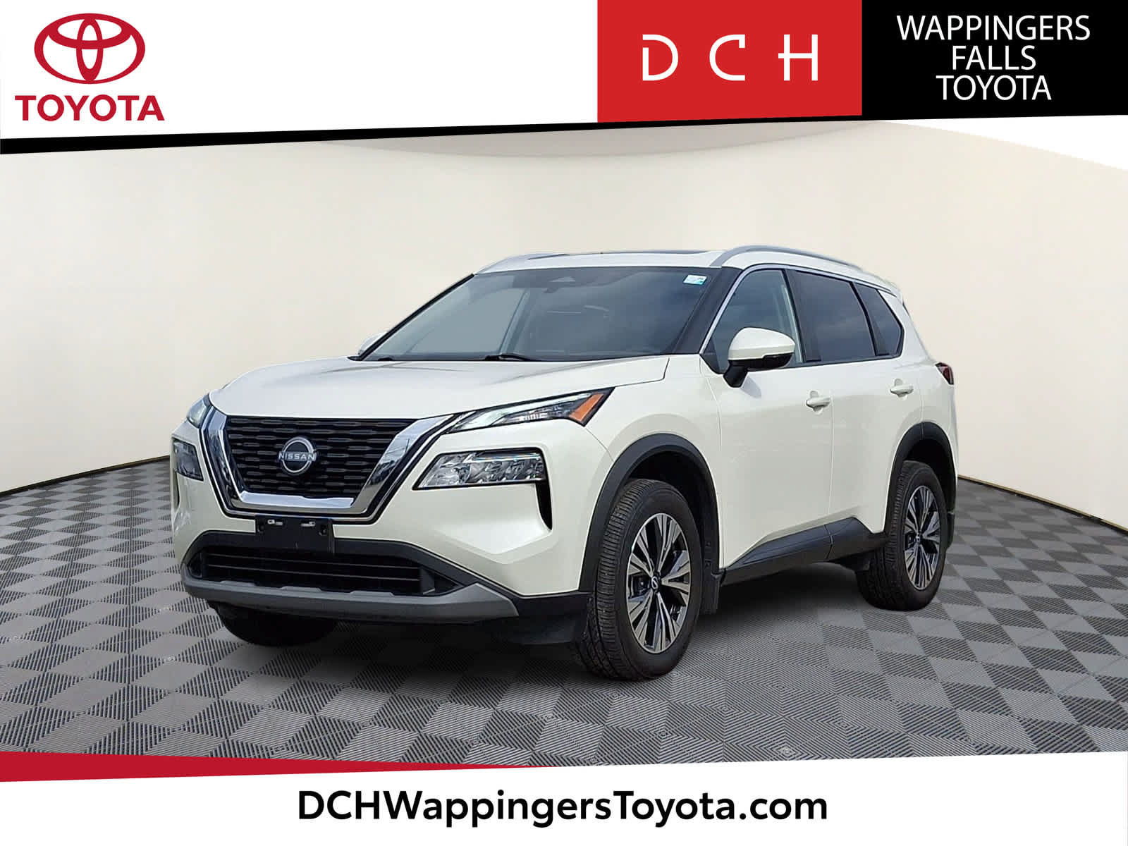 Used 2022 Nissan Rogue SV w/ SV Premium Package AWD/4WD image 1