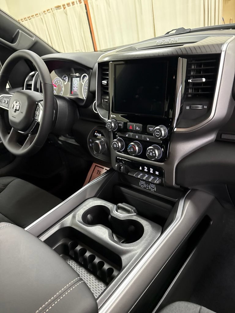 New 2026 RAM 1500 Big Horn w/ Night Edition AWD/4WD image 26