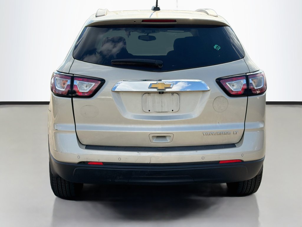 Used 2016 Chevrolet Traverse LT FWD image 6