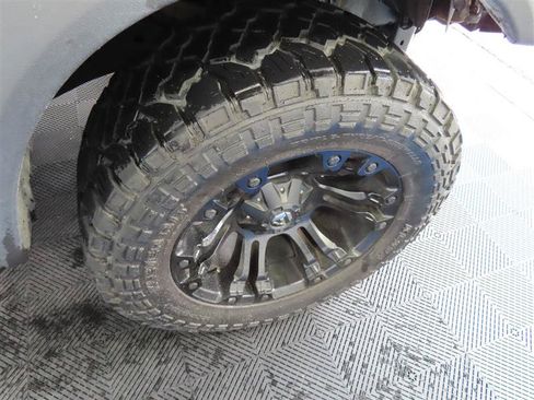 Used 2016 RAM 1500 Sport w/ Black Ram 1500 Sport Group AWD/4WD image 9