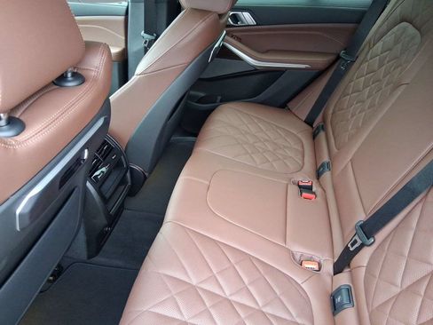 Used 2026 BMW X5 sDrive40i RWD image 24