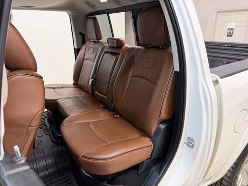 Used 2018 RAM 1500 Laramie Longhorn w/ Convenience Group image 38