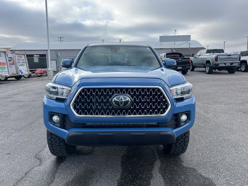 Used 2019 Toyota Tacoma TRD Off-Road image 8