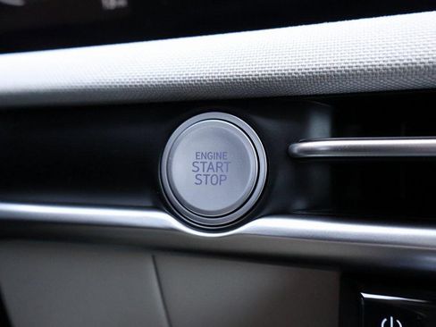 New 2026 Hyundai Tucson Limited image 34