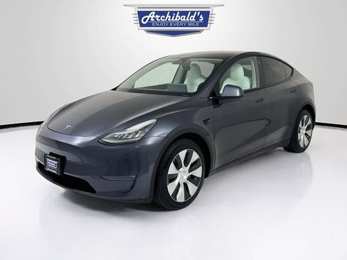 Used 2020 Tesla Model Y Long Range AWD/4WD image 3