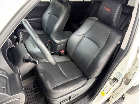Used 2020 Toyota 4Runner TRD Off-Road Premium w/ Moonroof Package AWD/4WD image 13