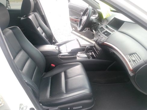 Used 2010 Honda Crosstour EX-L image 31