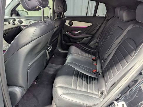 Used 2023 Mercedes-Benz GLC 300 4MATIC Coupe image 9