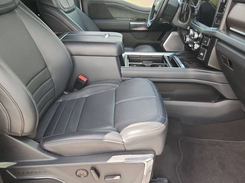 Used 2026 Ford F350 Platinum AWD/4WD image 16