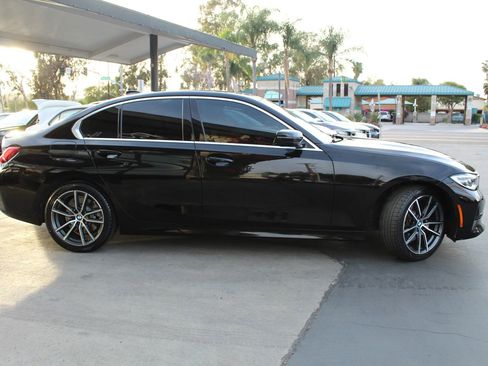 Used 2020 BMW 330i Sedan w/ Convenience Package RWD image 6