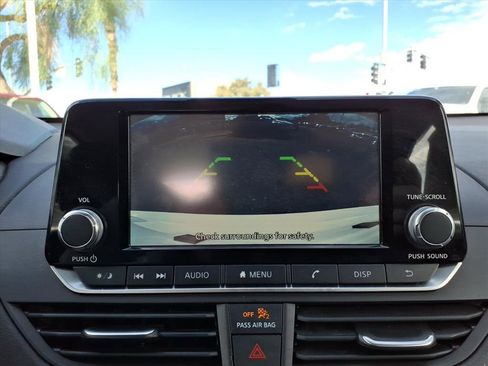 Used 2024 Nissan Altima 2.5 S image 21