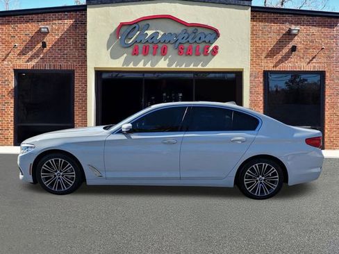 Used 2018 BMW 530i image 8