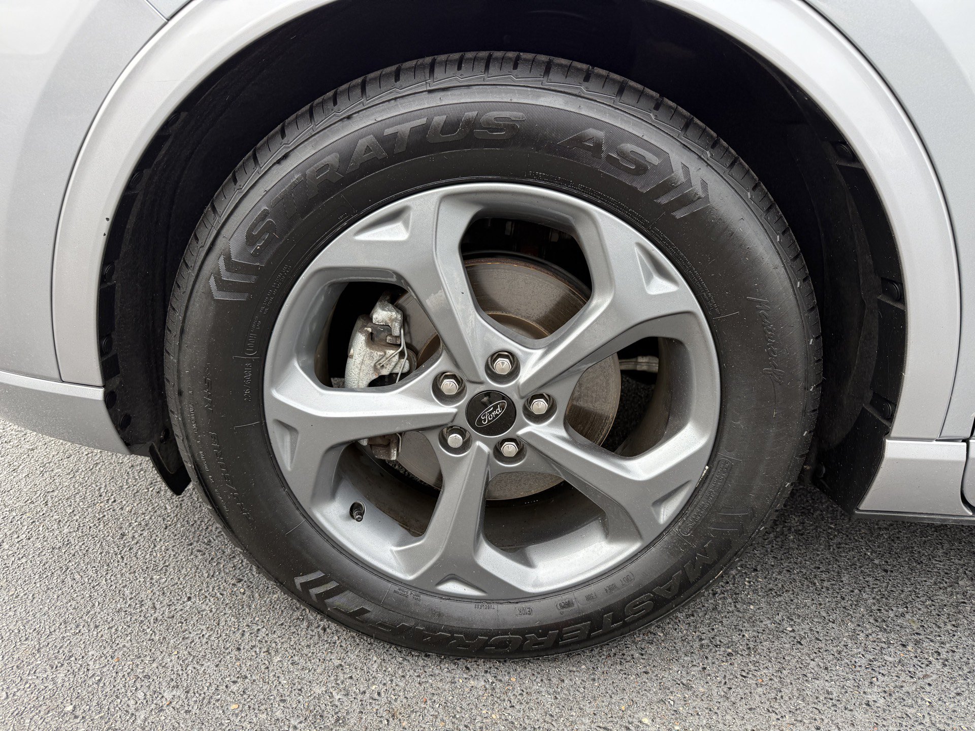 Used 2023 Ford Escape ST-Line w/ Tech Pack #1 FWD image 40