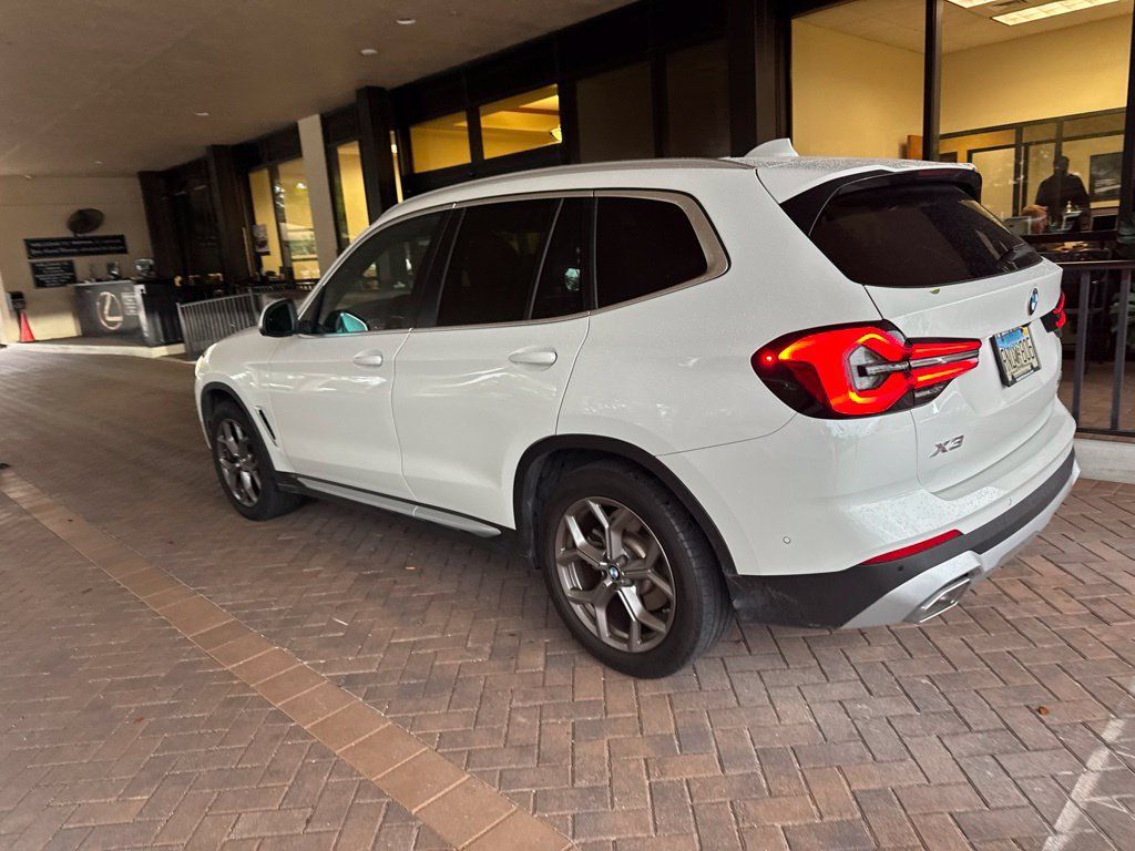 Used 2024 BMW X3 xDrive30i w/ Convenience Package w/ZPA AWD/4WD image 10