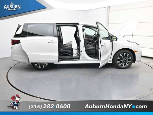 New 2026 Honda Odyssey Elite image 38