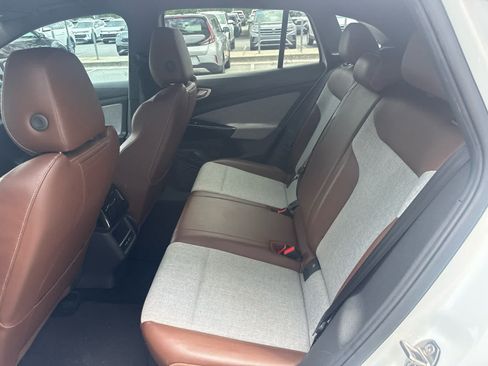 Certified 2023 Volkswagen ID.4 Pro RWD image 17