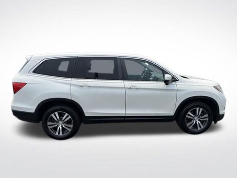 Used 2018 Honda Pilot EX image 6