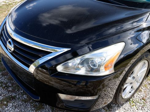 Used 2014 Nissan Altima 2.5 SV image 29