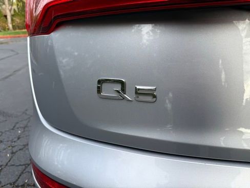 Used 2018 Audi Q5 2.0T Premium image 34