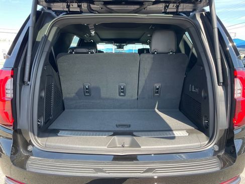 New 2025 GMC Yukon AT4 Ultimate image 24
