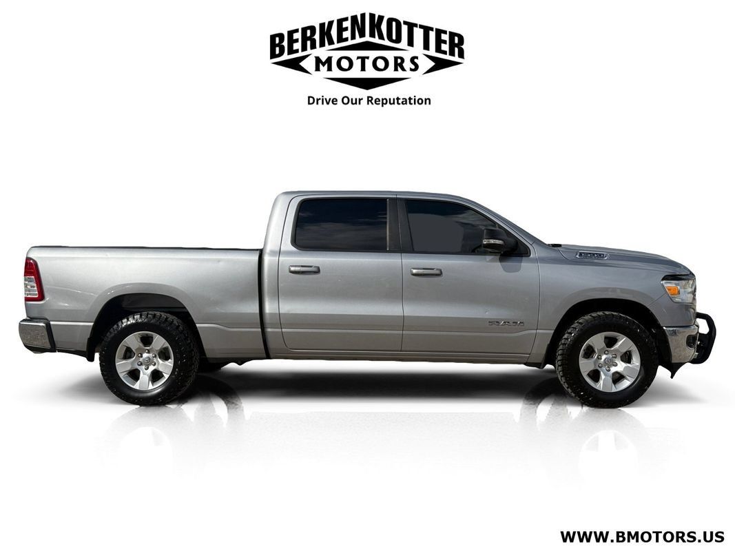 Used 2022 RAM 1500 Big Horn AWD/4WD image 2