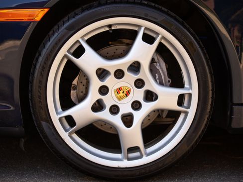 Used 2008 Porsche 911 GT3 RS image 22