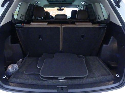 Used 2023 Volkswagen Atlas SE w/ Panoramic Sunroof Package image 30