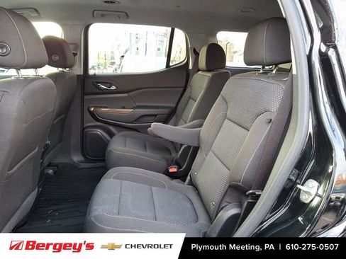 Certified 2021 GMC Acadia SLE w/ Driver Convenience Package image 12