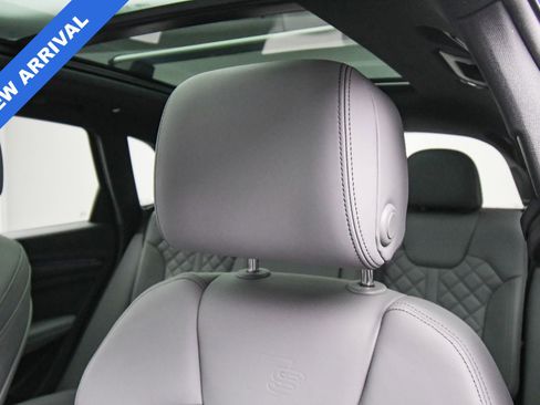 Used 2025 Audi SQ5 Premium Plus image 51