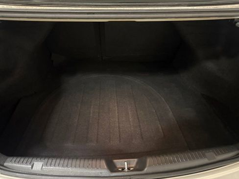 Used 2015 Hyundai Elantra SE w/ Option Group 02 image 25