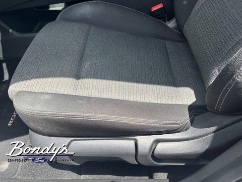 Used 2021 Nissan Rogue S AWD/4WD image 5