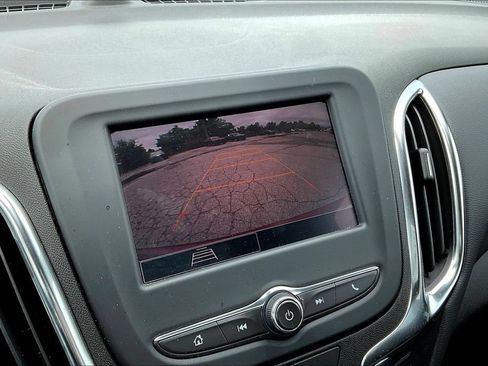 Used 2024 Chevrolet Equinox LT w/ LPO, Floor Liner Package FWD image 14